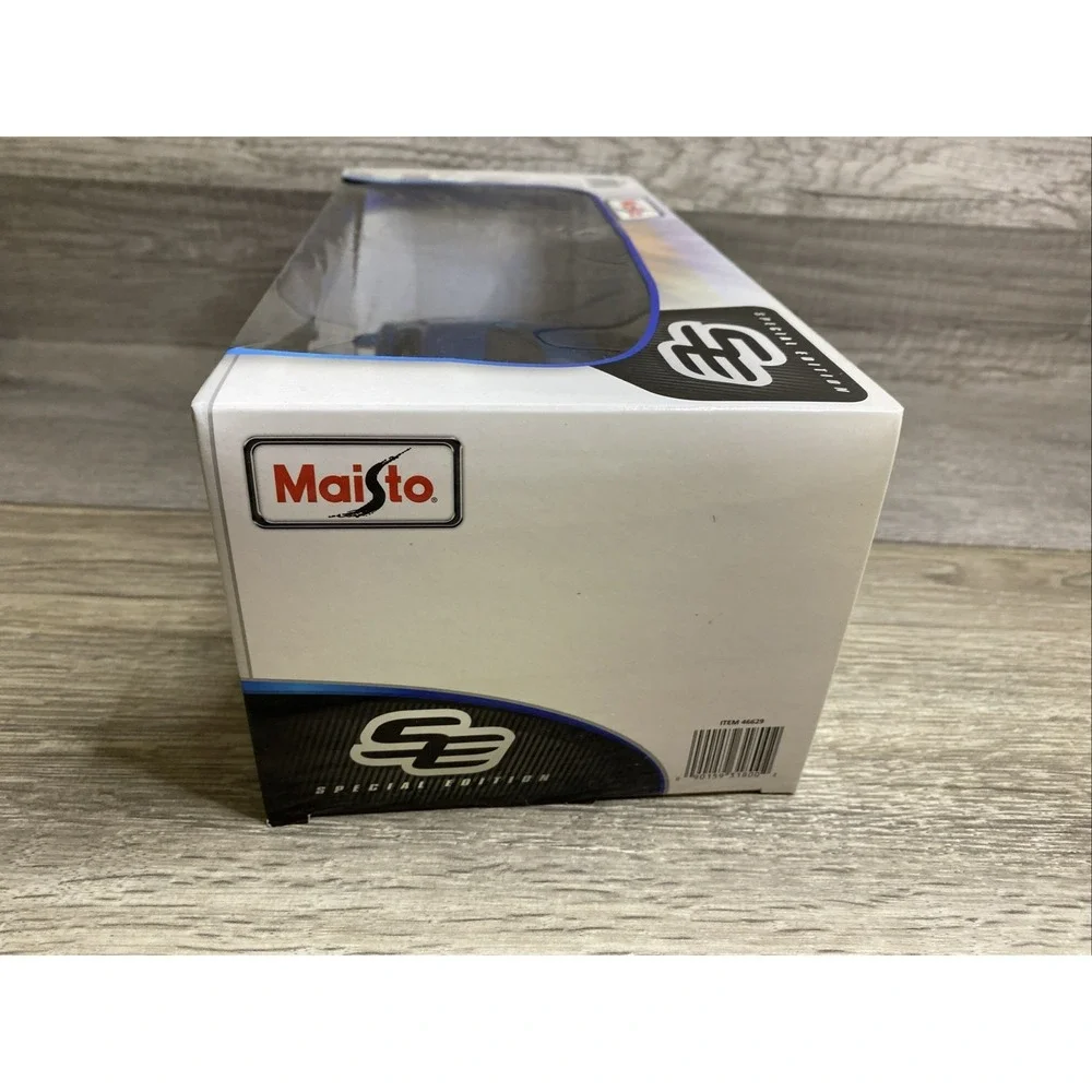 Maisto Special Edition 1:18 Scale Die-Cast Lamborghini Sian FKP 37 In Blue Lambo